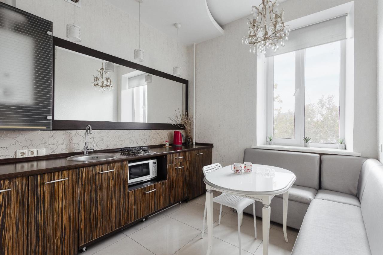 2 Bedroom On Deribasovskaya Str. Одеса Екстер'єр фото