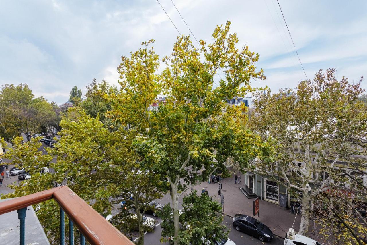 2 Bedroom On Deribasovskaya Str. Одеса Екстер'єр фото
