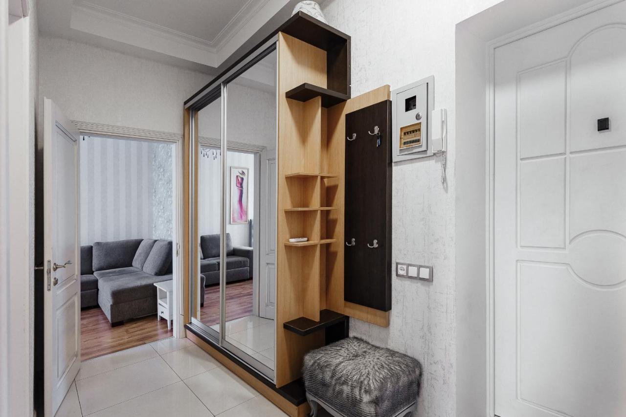 2 Bedroom On Deribasovskaya Str. Одеса Екстер'єр фото